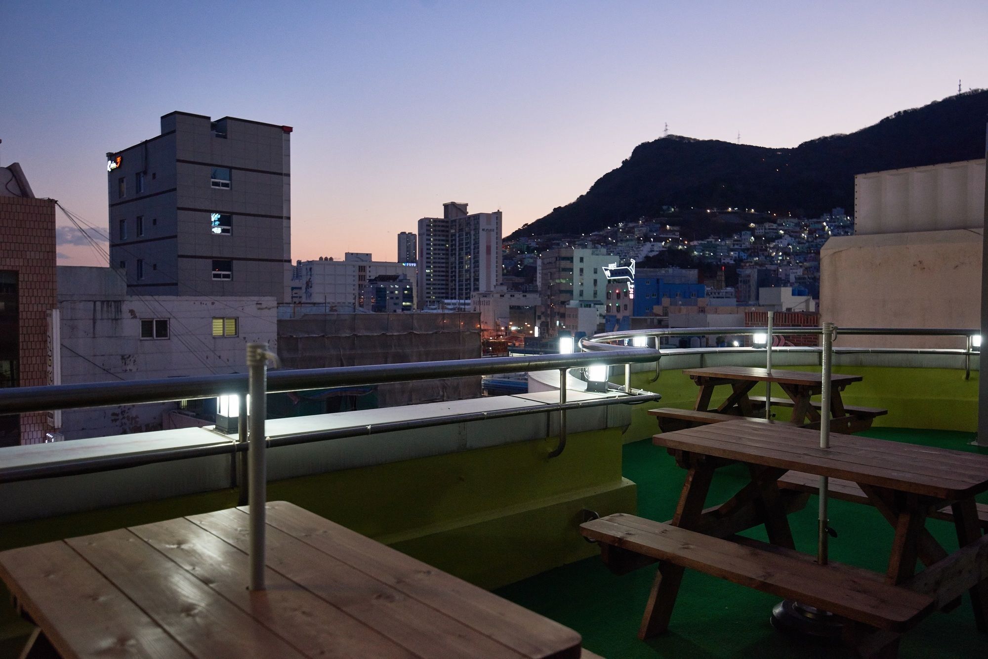 24 Pensión Jagalchi Ciudad Metropolitana de Ciudad Metropolitana de Busan Exterior foto
